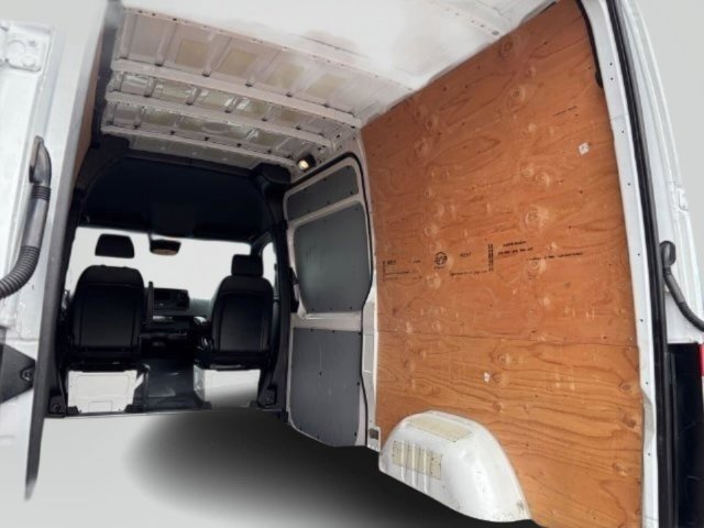 Used 2023 Mercedes-Benz Sprinter 2500 image 33