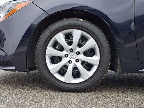 Used 2023 Toyota Corolla LE image 11