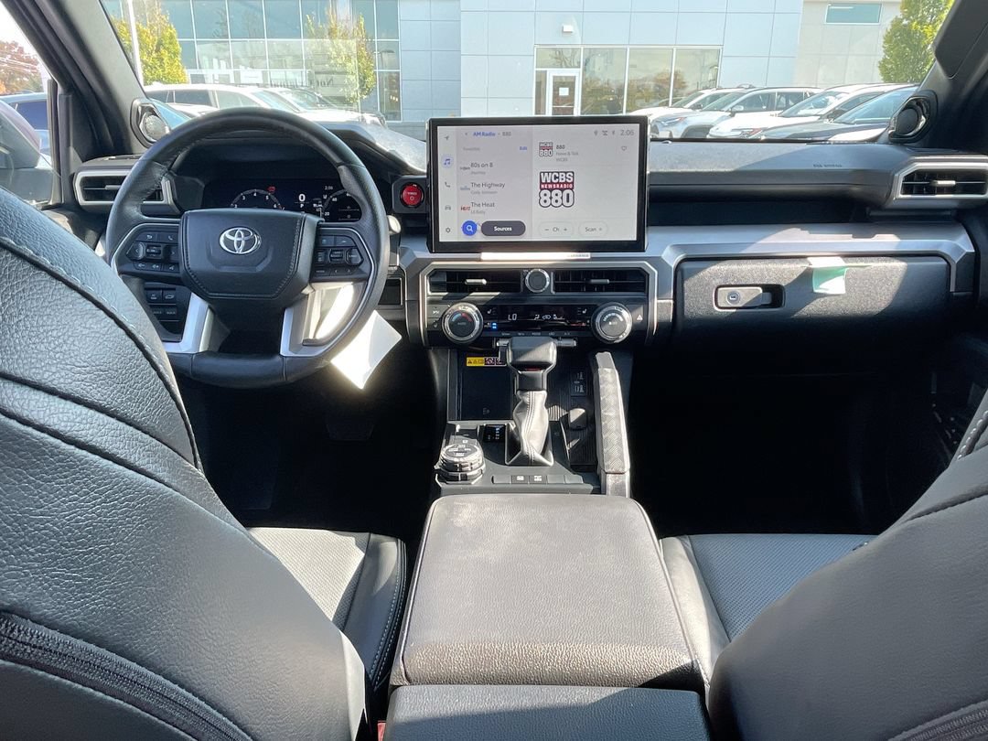 Certified 2025 Toyota 4Runner TRD Off-Road Premium AWD/4WD image 10