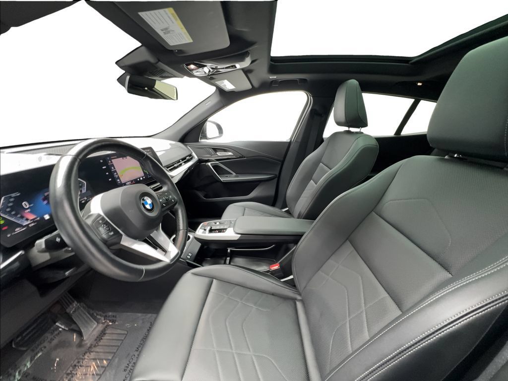 Used 2025 BMW X2 xDrive28i AWD/4WD image 20
