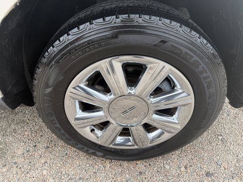 Used 2007 Lincoln MKX 2WD image 8