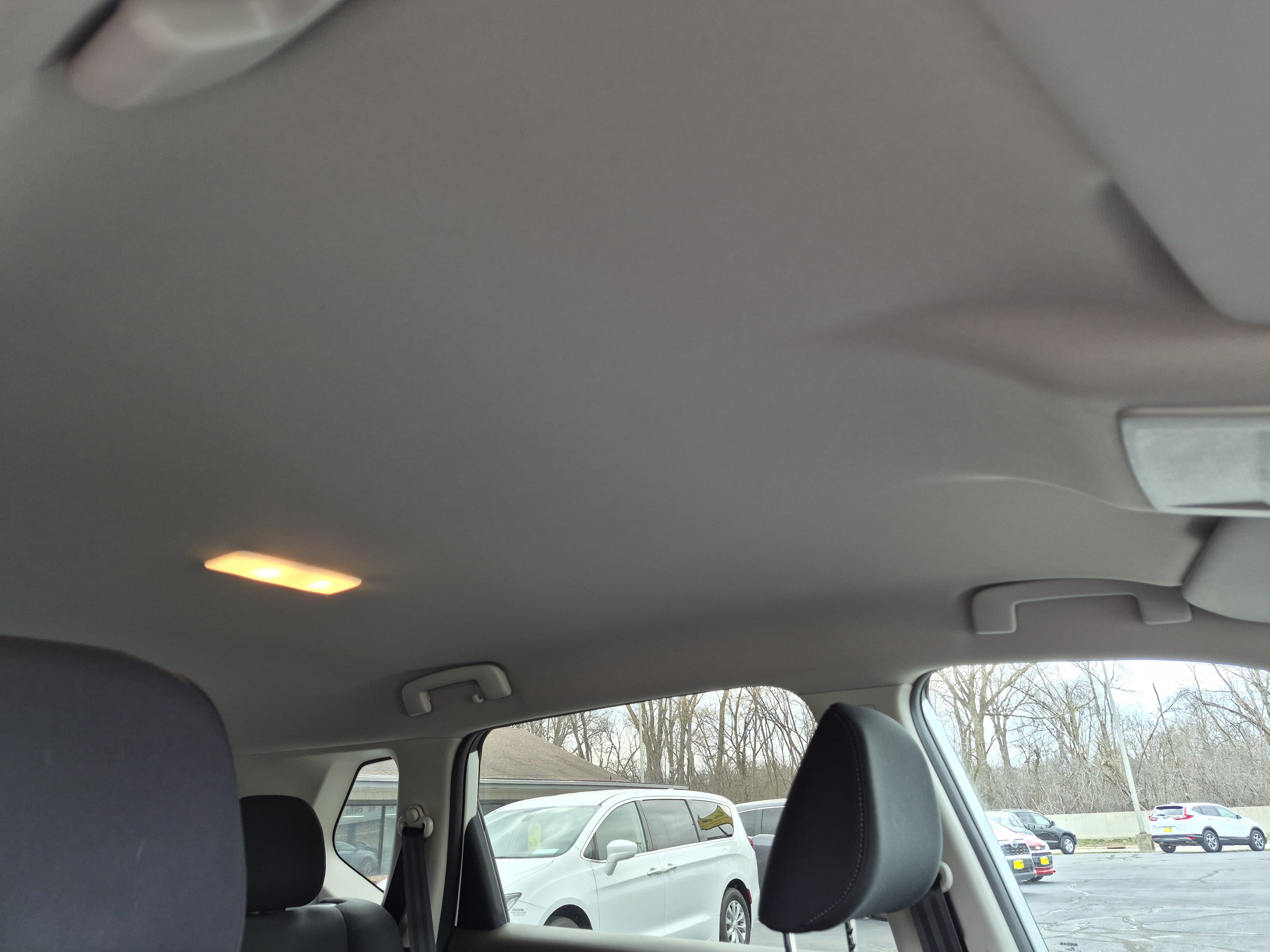Used 2023 Nissan Rogue S AWD/4WD image 18