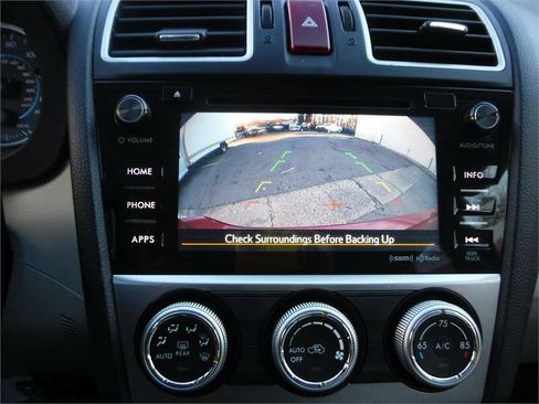 Used 2015 Subaru Crosstrek 2.0i Limited image 8