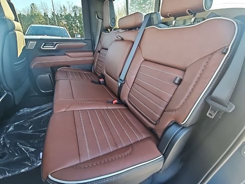 New 2026 GMC Sierra 2500 Denali Ultimate w/ Max Trailering Package image 14