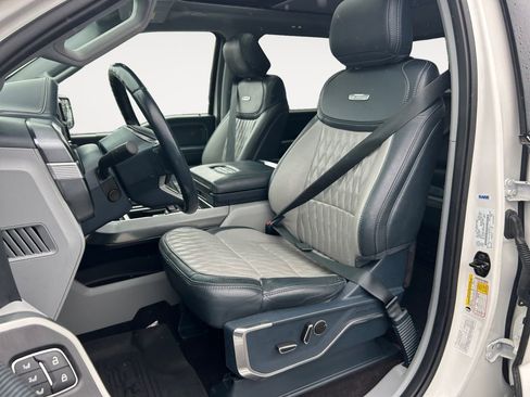 Used 2022 Ford F150 Limited AWD/4WD image 7