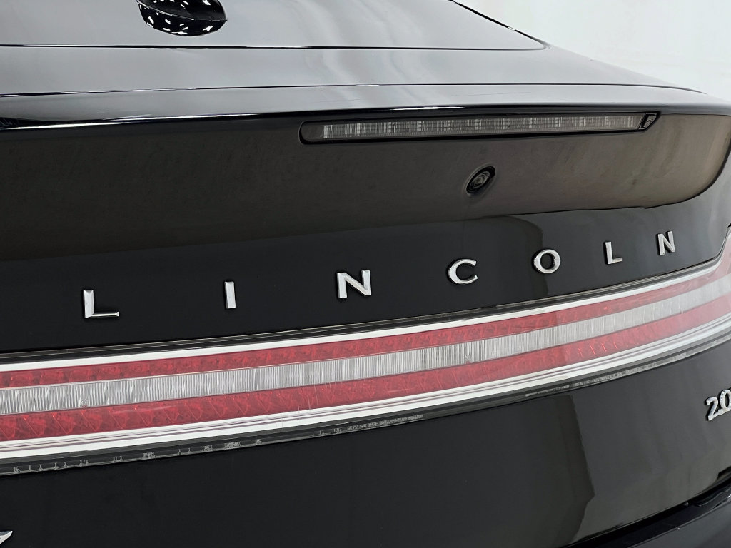 Used 2017 Lincoln MKZ Reserve w/ Climate Package AWD/4WD image 42