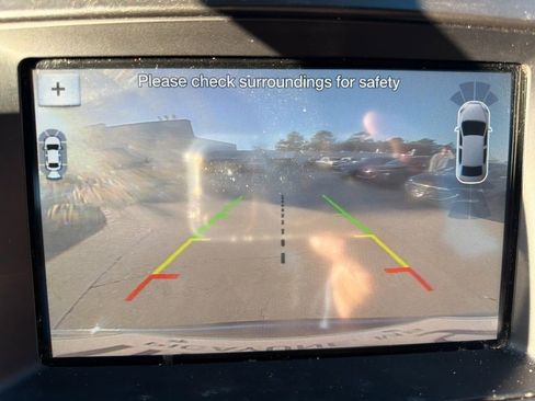 Used 2018 Ford Explorer Limited image 20