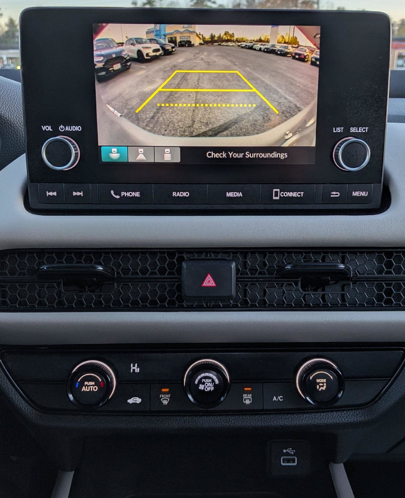 Certified 2024 Honda HR-V LX image 17