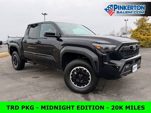 Used 2024 Toyota Tacoma TRD Off-Road image 1