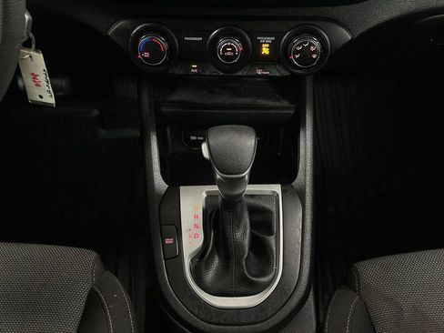 Used 2023 Kia Forte LXS FWD image 17