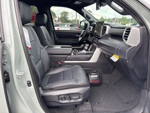 Used 2025 Toyota Tundra Platinum image 6