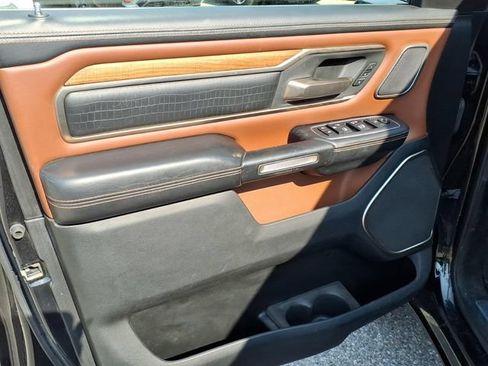 Used 2019 RAM 1500 Laramie Longhorn AWD/4WD image 31