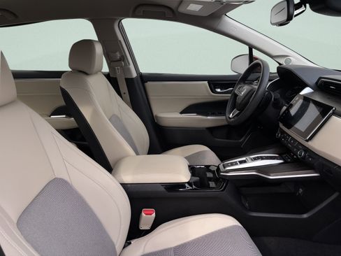 Certified 2018 Honda Clarity Plug-In Hybrid image 37