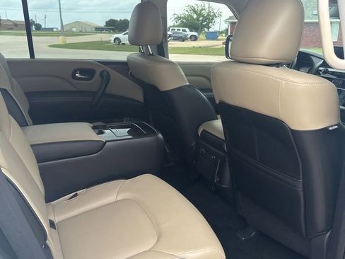 Used 2022 INFINITI QX80 Premium Select w/ Cargo Package RWD image 16