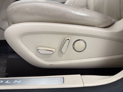 Used 2015 Lincoln MKC FWD w/ Equipment Group 101A Select image 22