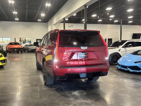 Used 2023 Cadillac Escalade Sport w/ LPO, ONYX Package AWD/4WD image 2