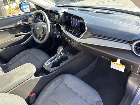 Certified 2024 Chevrolet Trax LS w/ LS Convenience Package image 13