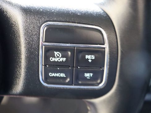 Used 2017 Jeep Wrangler Unlimited Sahara image 36