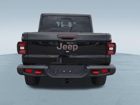 Used 2026 Jeep Gladiator Rubicon AWD/4WD image 7