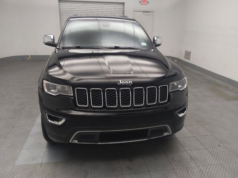 Used 2020 Jeep Grand Cherokee Limited AWD/4WD image 14