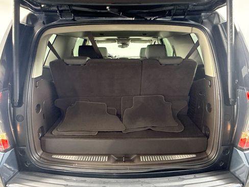 Used 2020 GMC Yukon Denali w/ Enhanced Security Package image 35