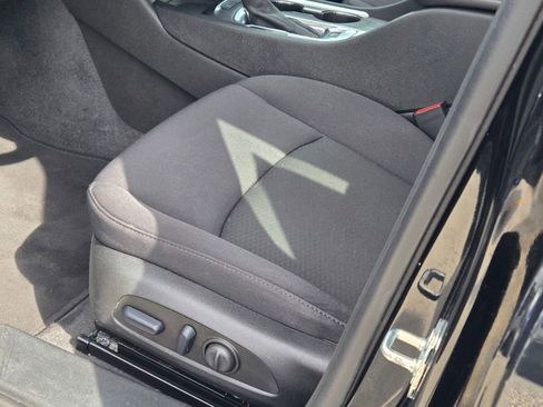 Used 2024 Chevrolet Malibu LT w/ Midnight Edition FWD image 31