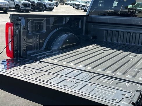 New 2026 Ford F250 XLT image 19
