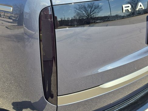 New 2026 Land Rover Range Rover Long Wheelbase SE image 34