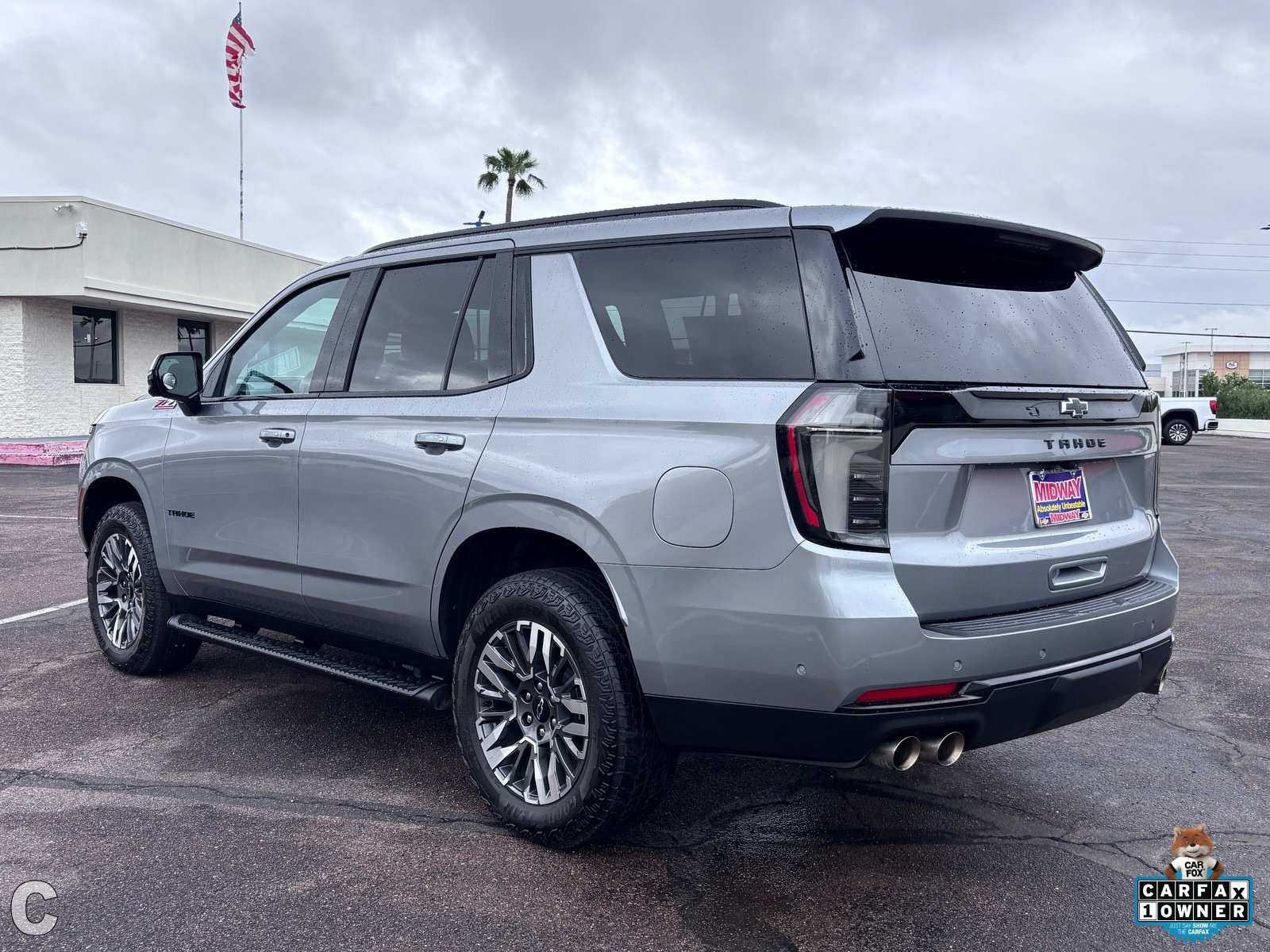 Used 2025 Chevrolet Tahoe Z71 w/ Comfort Package AWD/4WD image 4