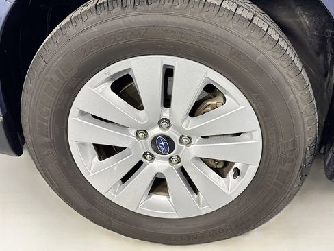 Used 2016 Subaru Outback 2.5i Premium image 37