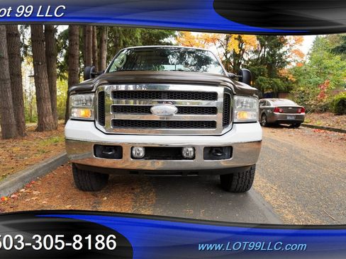 Used 2005 Ford F350 Lariat image 6