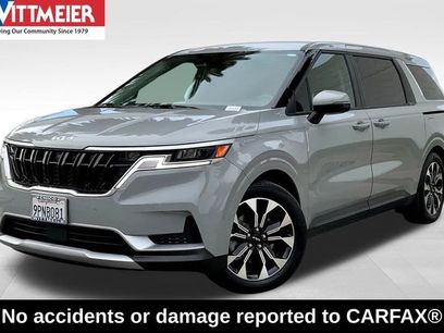 Used 2024 Kia Carnival EX