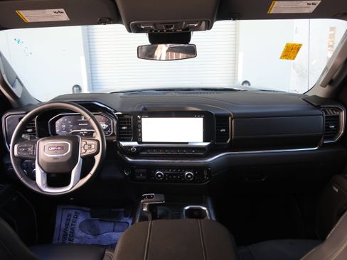 Used 2024 GMC Sierra 1500 Elevation w/ Preferred Package image 22