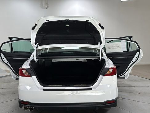 New 2026 Toyota Camry SE image 16