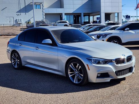 Used 2018 BMW 330e image 5