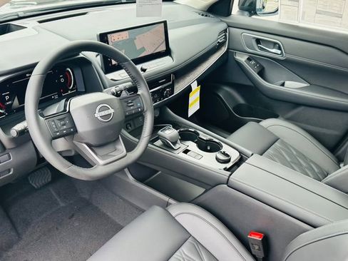 New 2026 Nissan Rogue Platinum w/ Platinum Premium Package image 13