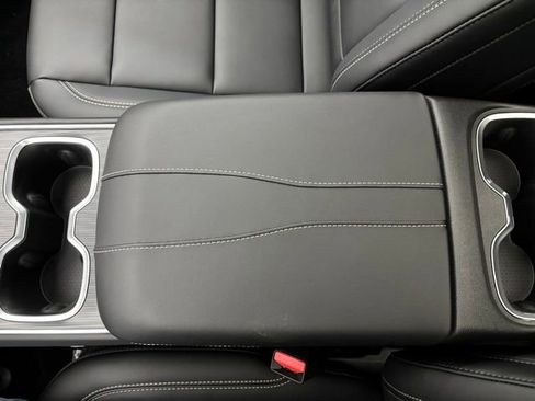 New 2026 GMC Acadia Elevation w/ Super Cruise Package image 32