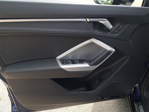 New 2025 Audi Q3 2.0T Premium image 20