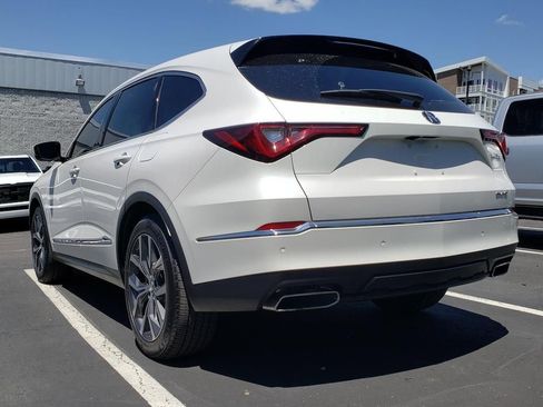Certified 2024 Acura MDX SH-AWD w/ Technology Package image 6
