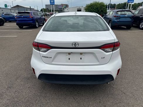 Used 2024 Toyota Corolla LE FWD image 6