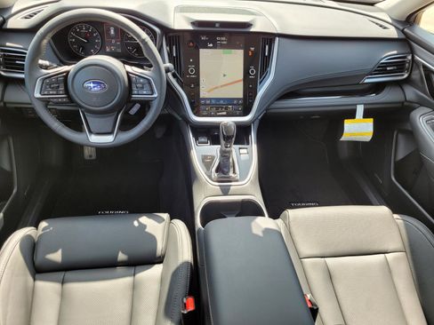 Used 2025 Subaru Outback Touring XT image 5