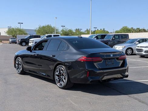 Used 2026 BMW 530i w/ M Sport Package image 7