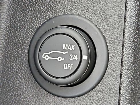 Used 2019 Chevrolet Equinox LT image 25