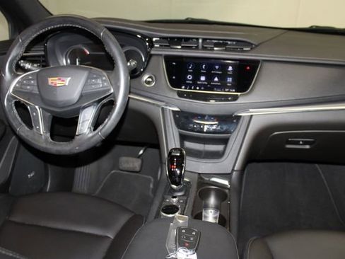 Certified 2023 Cadillac XT5 Luxury AWD/4WD image 15