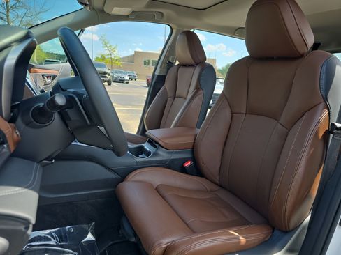 Used 2024 Subaru Outback Touring image 15