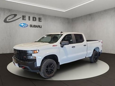 Used 2020 Chevrolet Silverado 1500 Custom Trail Boss w/ Custom Convenience Package image 2