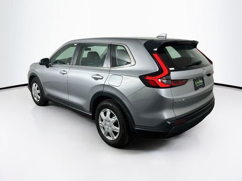 Used 2023 Honda CR-V LX image 5