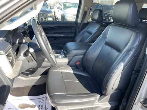 Used 2023 Ford Expedition Max XLT AWD/4WD image 11