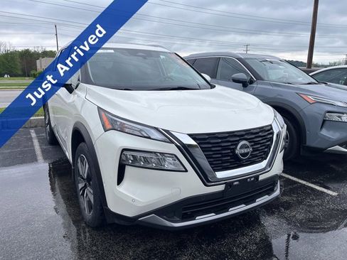 Certified 2023 Nissan Rogue SL w/ SL Premium Package AWD/4WD image 1