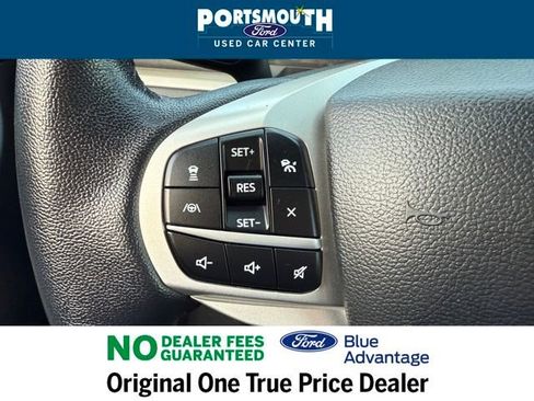 Used 2022 Ford Explorer XLT w/ Equipment Group 202A image 18